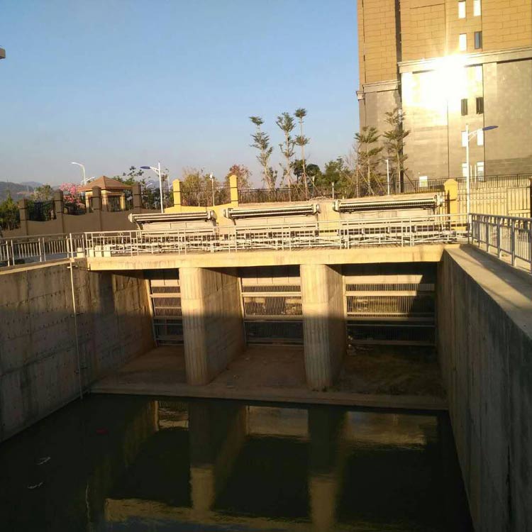 ������ۙC